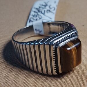 MASCULINE, TIGER'S EYE RIBBED STERLING SILVER MEN'S RING.  SIZE- 11.